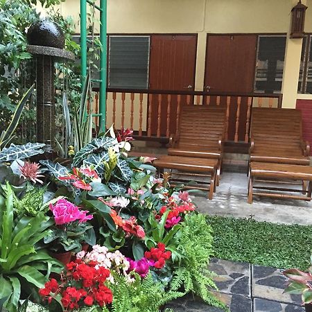 Siriwan Guesthouse Chiang Mai Extérieur photo